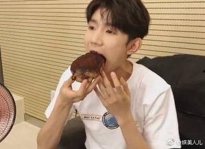 网红爆料王源视频播放网站,热门播放网站掀起追星狂潮